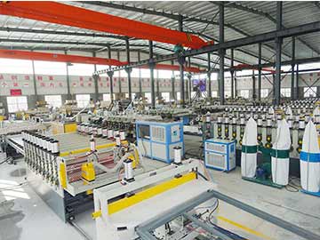 發(fā)泡板片材擠出設(shè)備的行家里手——青島三益